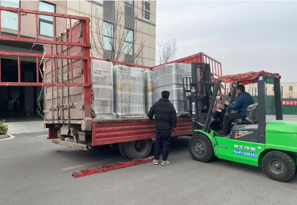 भविष्यातील रंगीत सजावटीची फिल्म वेळेवर लोड होईल